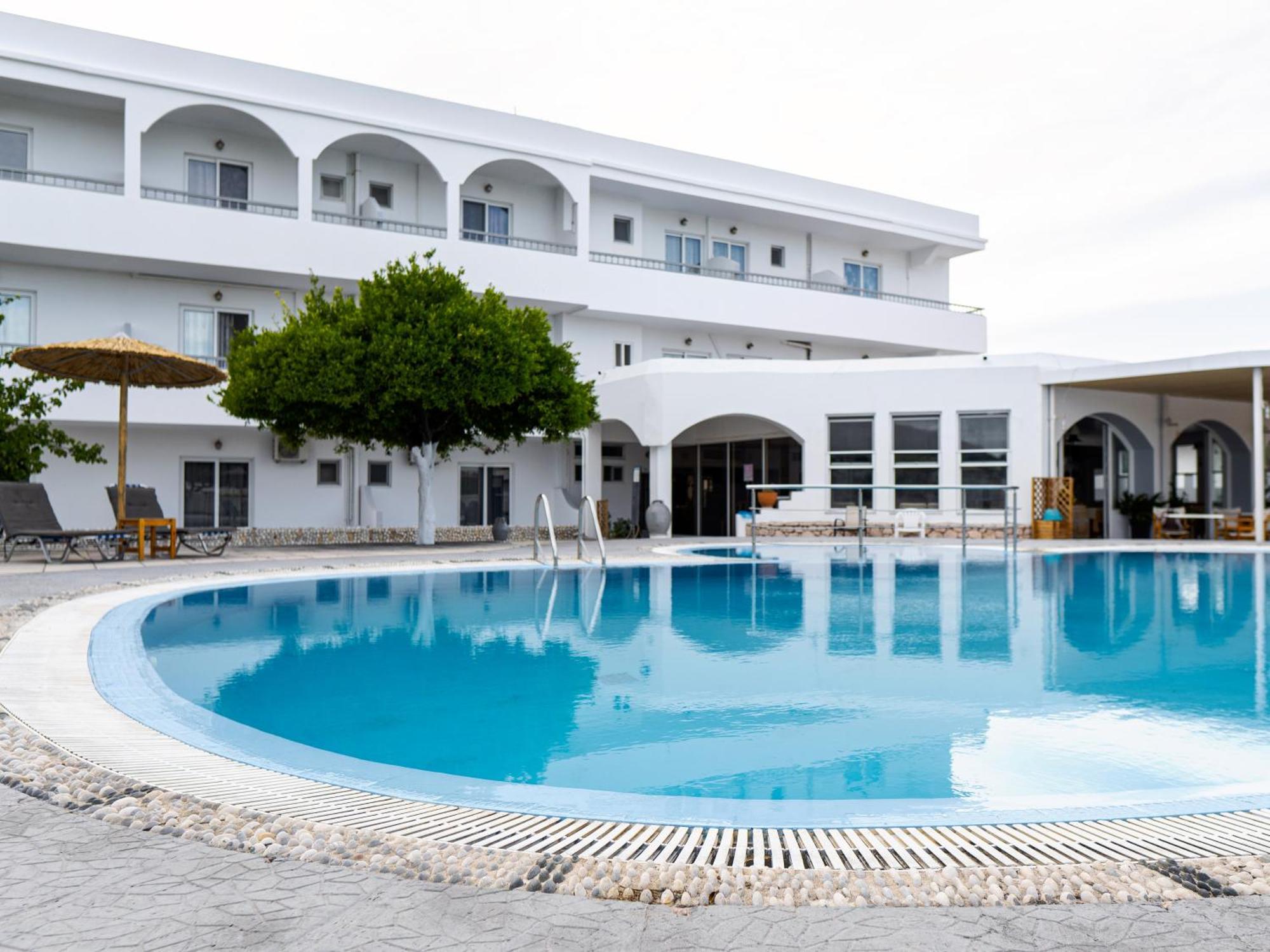 Manos Pension Faliraki Exteriör bild